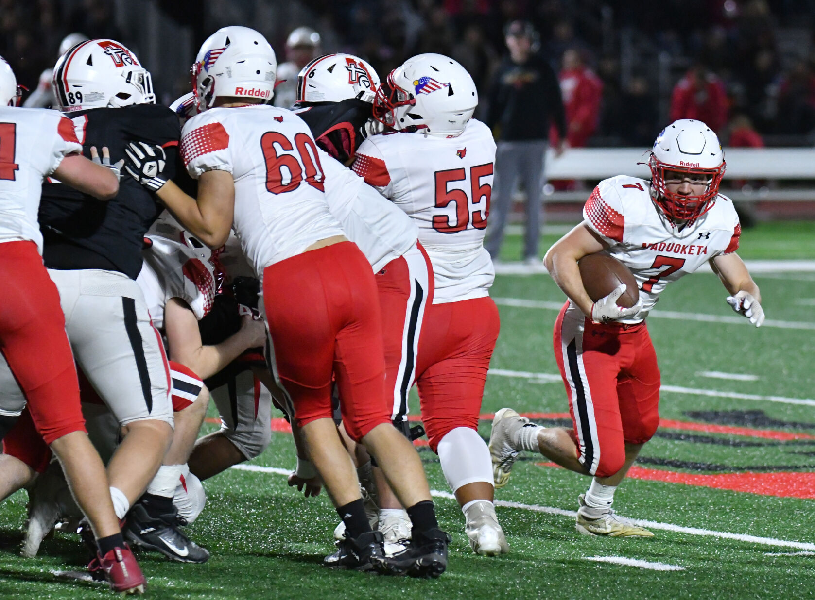102022-qc-spt-ens-maq fball-259